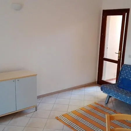 Apartment Rena 2000 *
