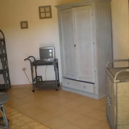 Apartment Rena 2000 *