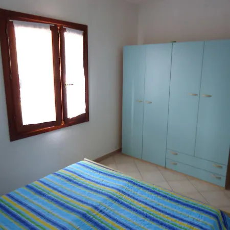 Apartment Rena 2000 *
